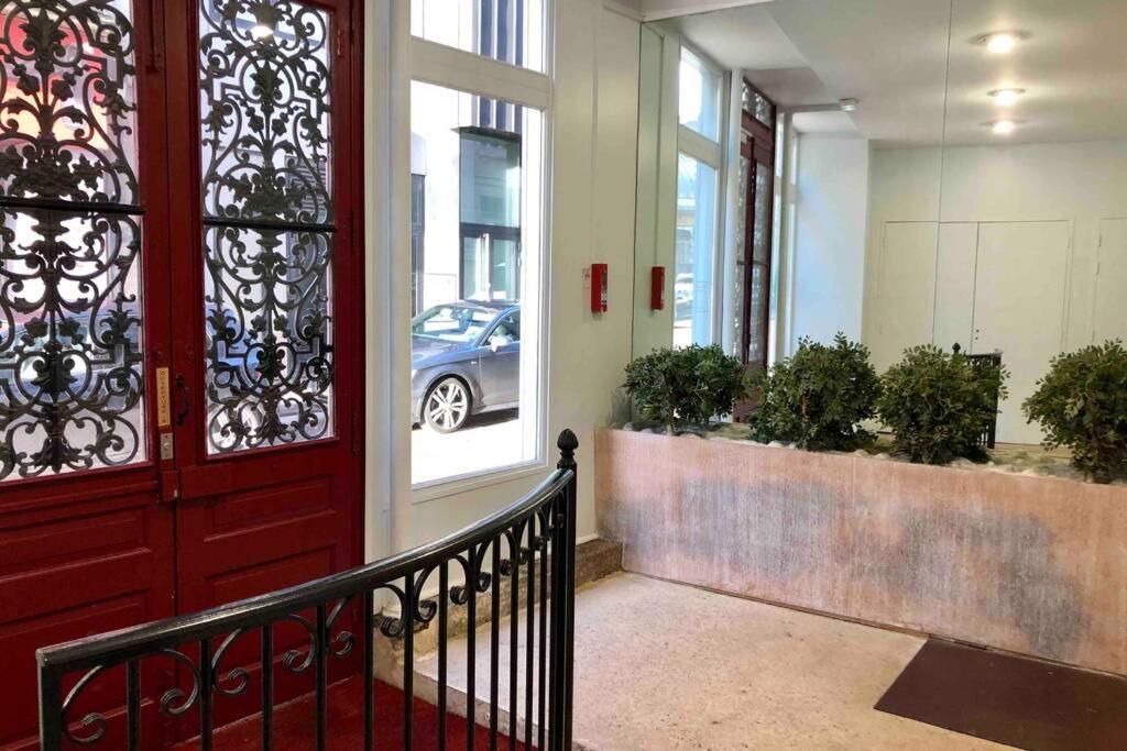Charmant T3 Coeur De Ville Avec Parking Лимож Экстерьер фото